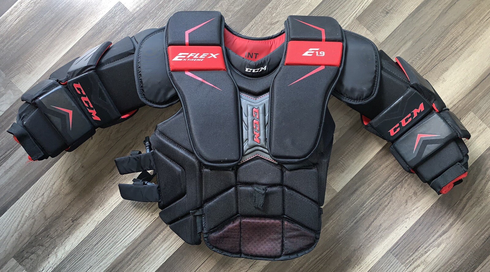 Нагрудник ccm extreme Flex Shield Pro