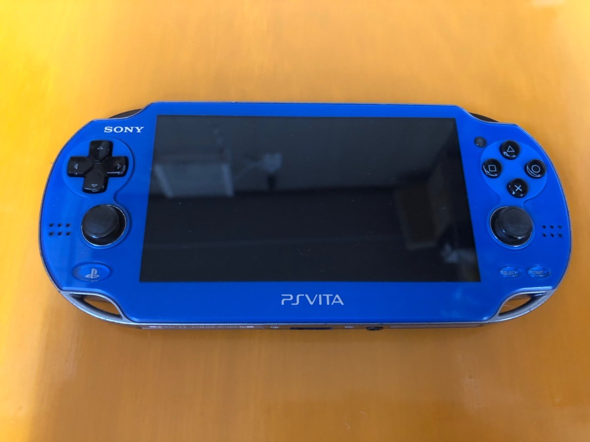PSVITA PCH-1000 ブルー SONY PSVITA PCH-1000〜1100 Wi-Fiモデル 本体 すぐ遊べるセット