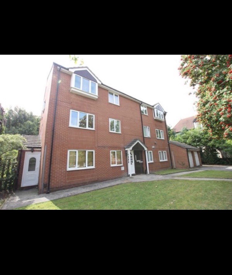 1 Bed Flat to rent in Oxton Village with private parking in Oxton