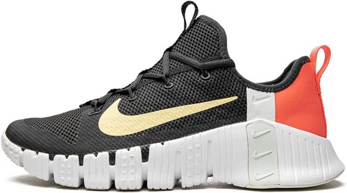 【美品】ナイキ フリー メトコン 3 NIKE Free Metcon 3 81AnFqRxSfL._SY300_QL30_.jpg
