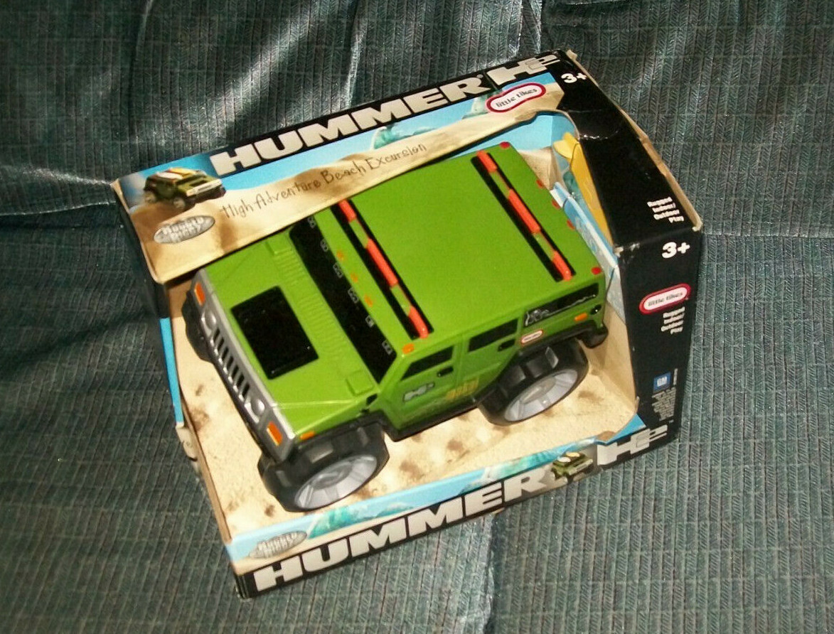 リトルタイクスRUGGED RIGGZ レースカー運搬車&ミニカーセット Little Tikes Rugged Riggz Tow Truck - LIGHTS & SOUNDS
