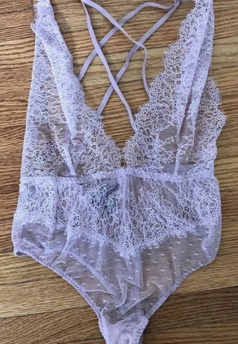 Victoria Secret Chantilly Lace Bodysuit, XS, NWOT, Lavendar