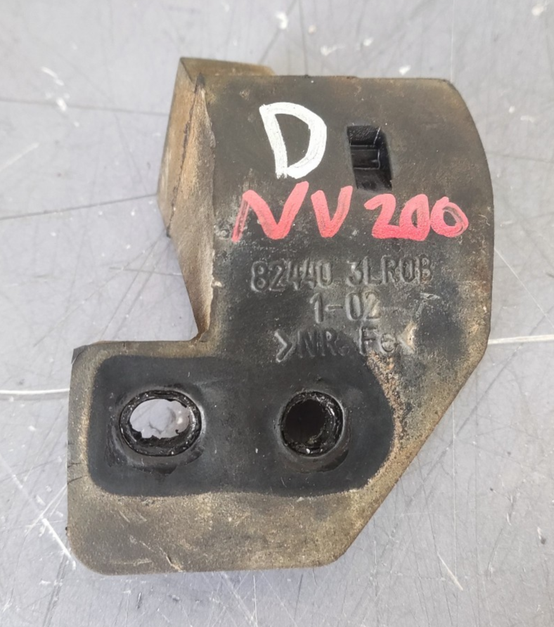 2013-2016 NISSAN NV200 1.5 Sliding Door Buffer Right DRIVER Stopper 82440-3LR0B