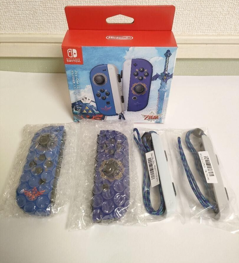 Switch Joy-Con The Legend of Zelda Skyward Sword limited