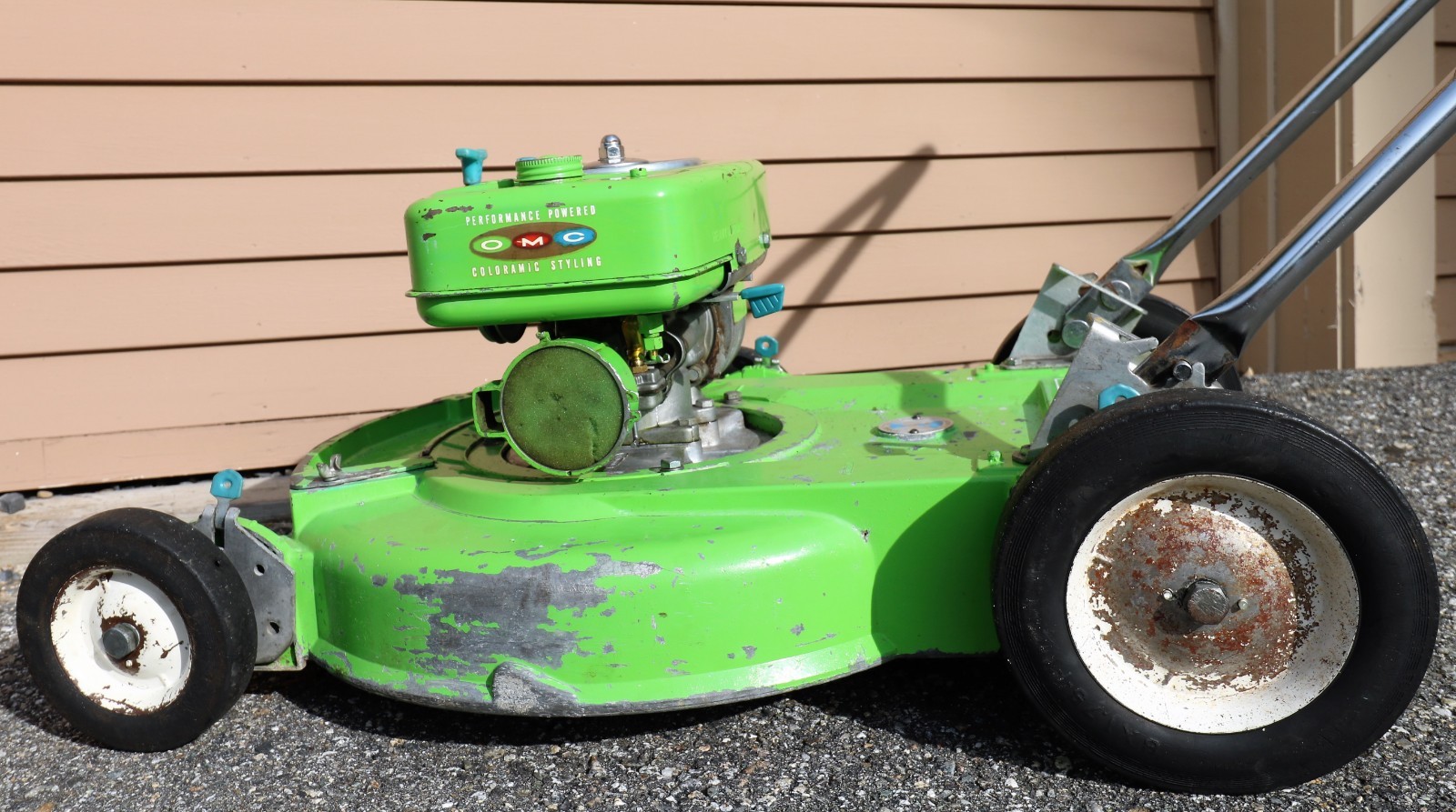 Vintage 1964 Lawn Boy Brick Top Model 5232