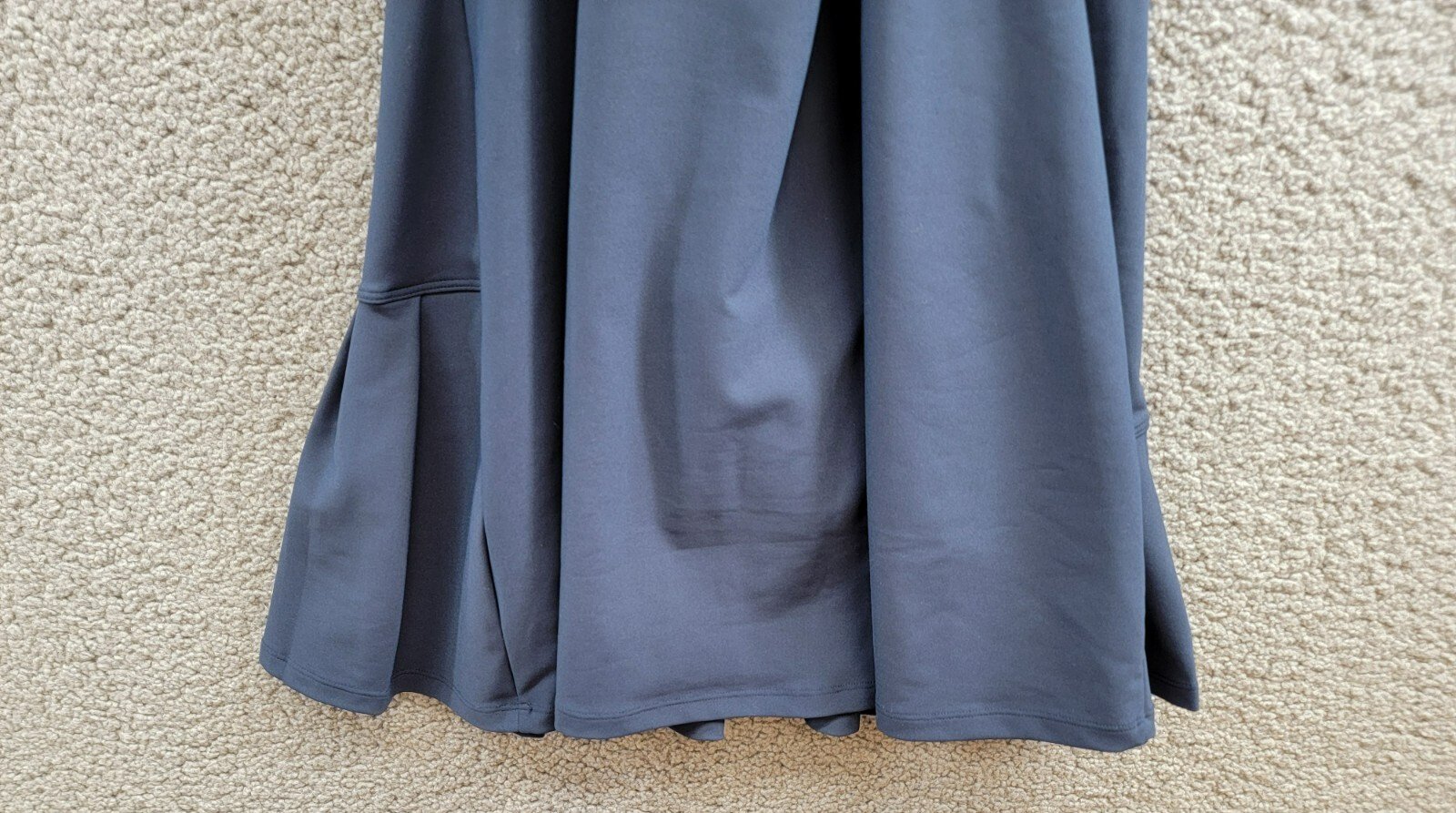 AQUA Athletic Pleat Hem Active Dress Women's M Myth Scoop Neck Crisscross Strap - Picture 11 of 13