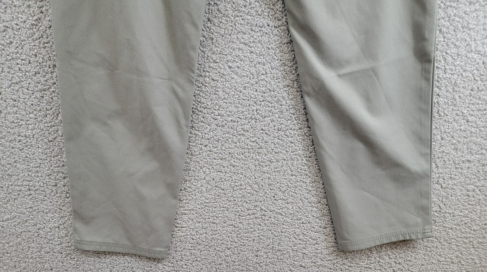 BASS OUTDOOR Essential Tech Cargo Pants Men's 30 Castor Gray Button Zip Closure - Picture 14 of 18