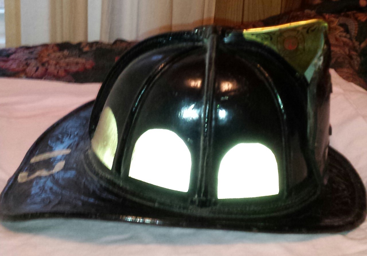 antique Auburn, Maine Fire Department ~ Squad 1 Helmet  ME  Cairns  leather