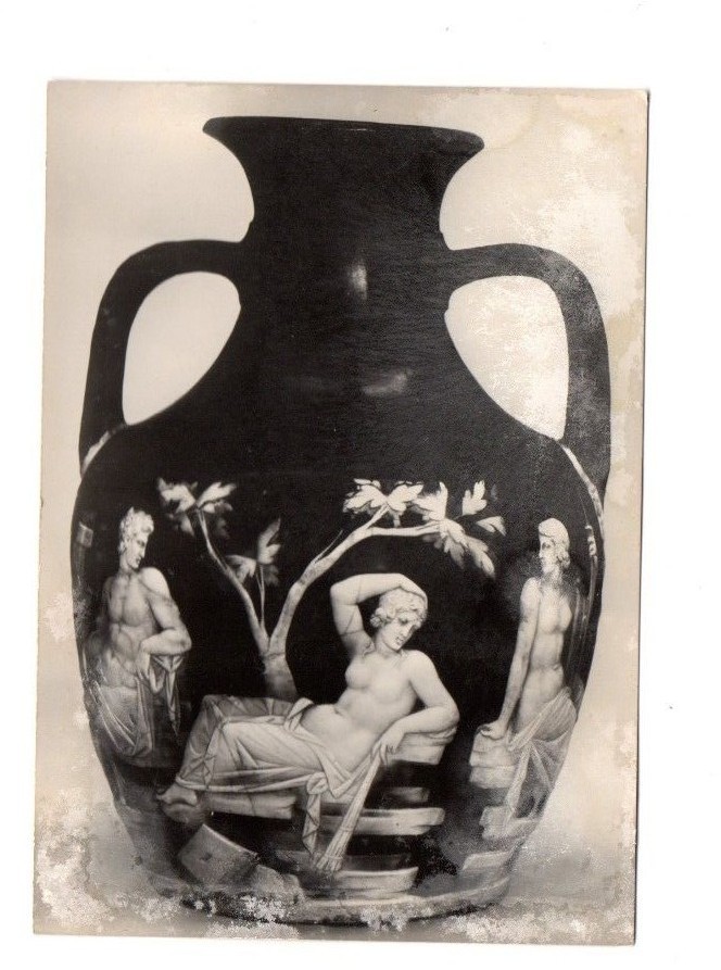 London The British Museum The Portland Vase Picture Postcard