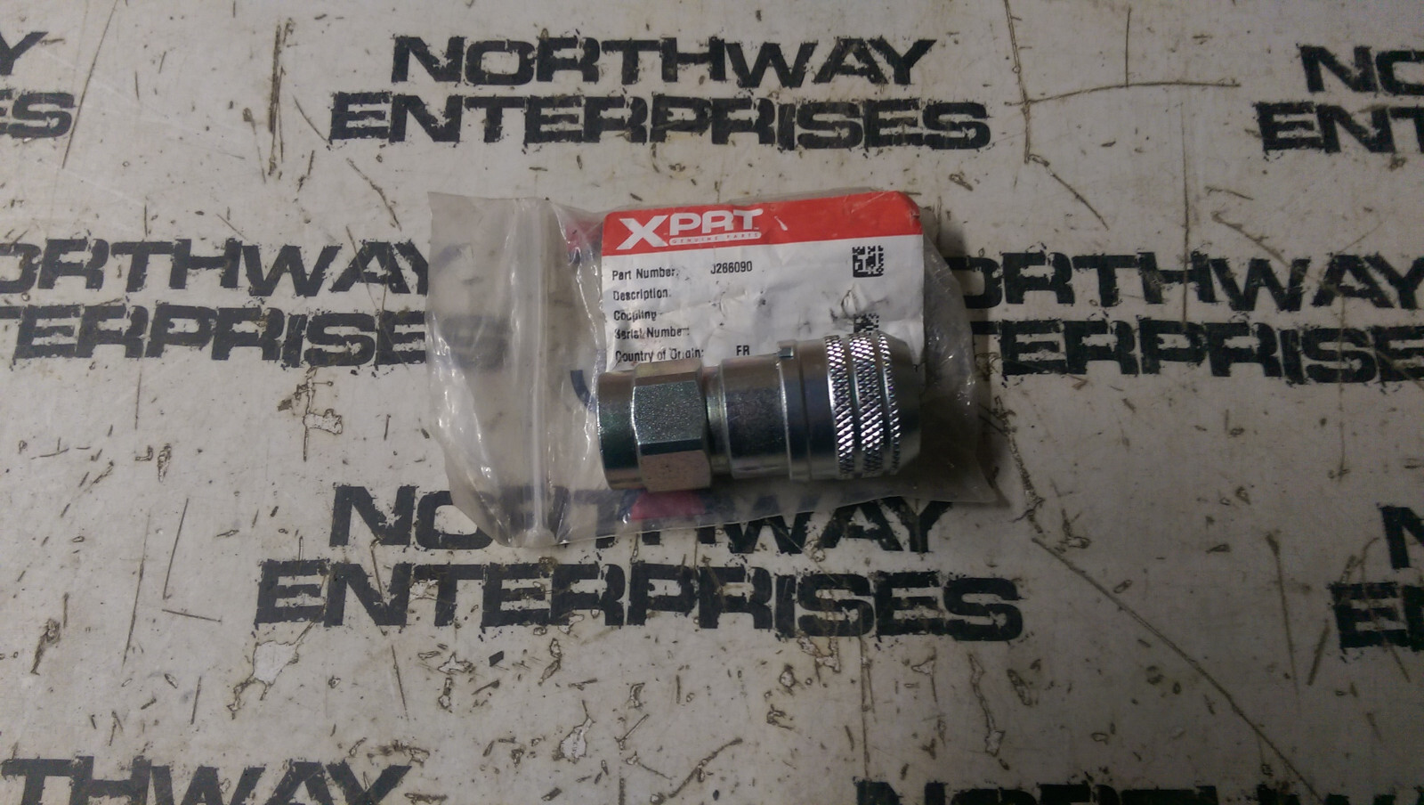 XPRT GEHL Part J266090 FITTING - Picture 1 of 1