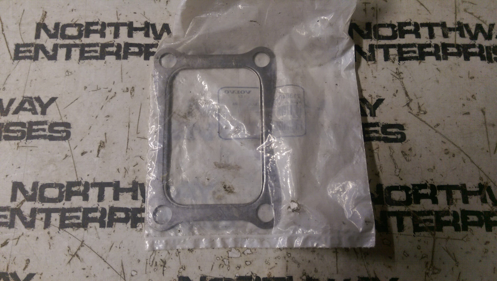 21364034 VOLVO GASKET - Picture 1 of 2
