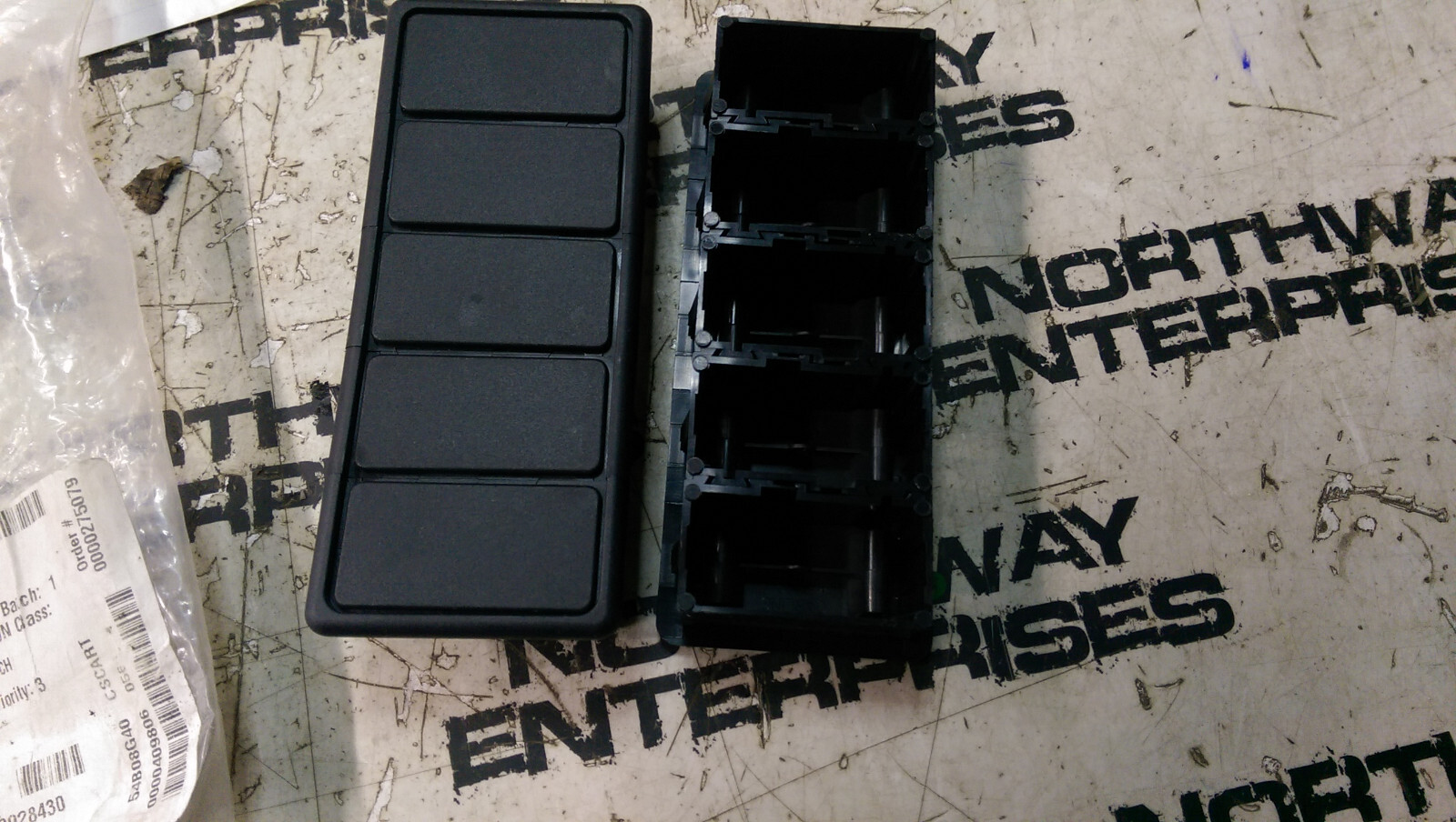 2- -SWITCH, BEZEL CARLINGSWITCH | Part #4360569 - Picture 1 of 2