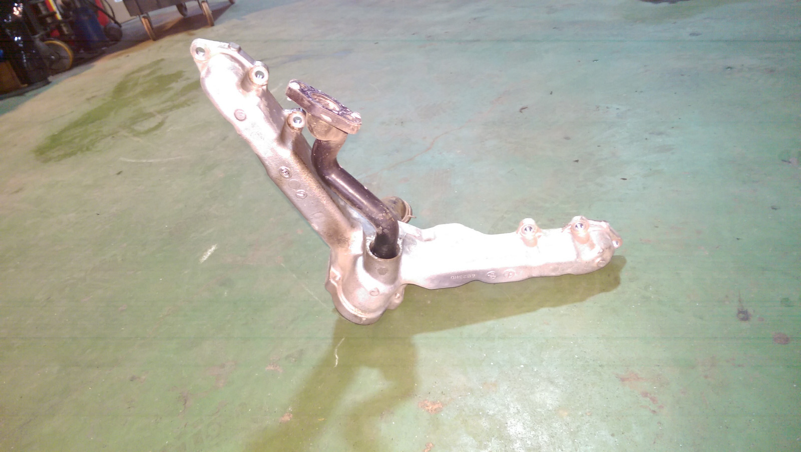 L5P THERMOSTAT HOUSING 12701138 - Picture 2 of 8