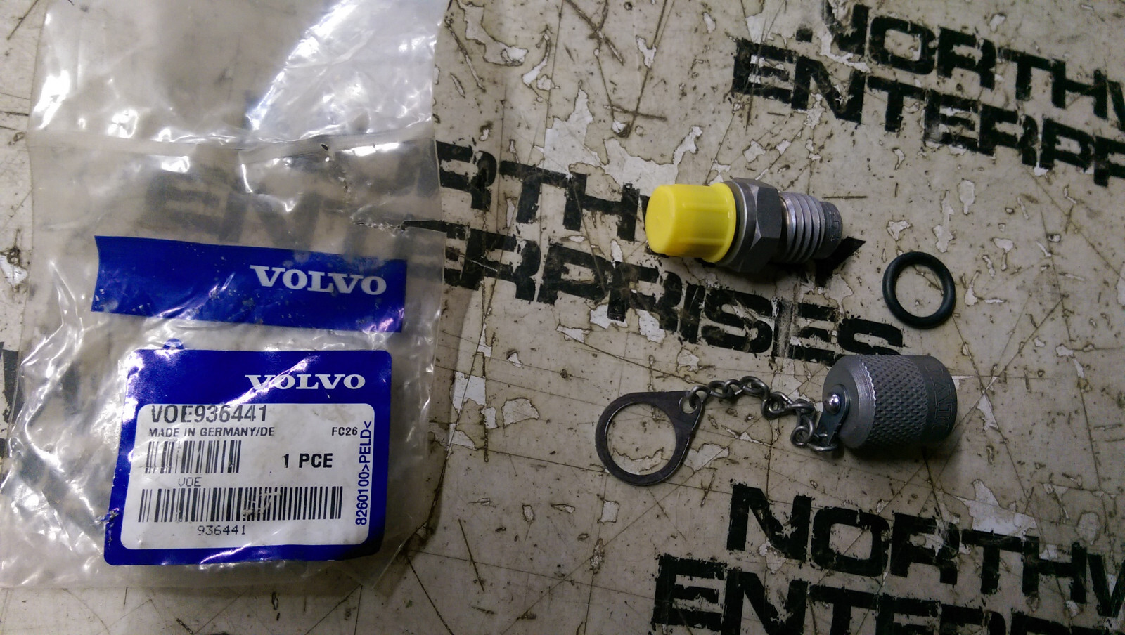 VOE936441 VOLVO 936441 TESTING PORT - Picture 1 of 1