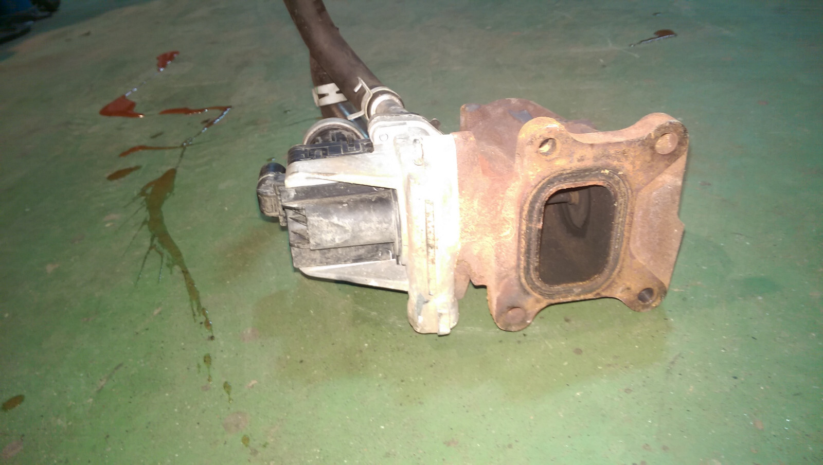 L5P 6.6L DURAMAX GM 12677567 Valve, Egr - Picture 3 of 11