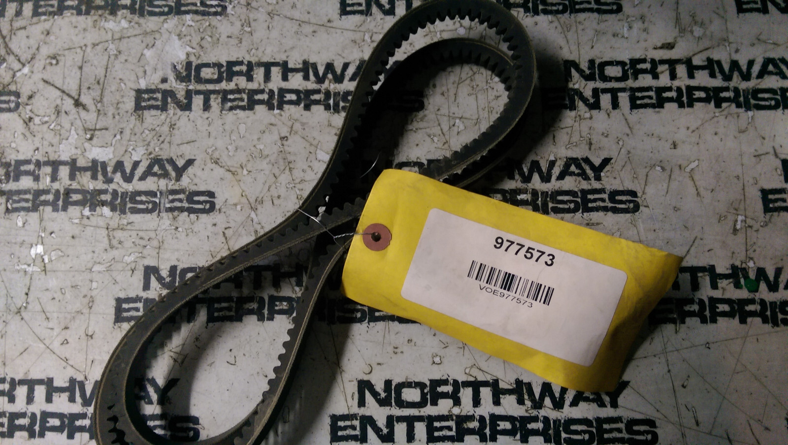 977573 VOLVO BELT - Picture 1 of 1