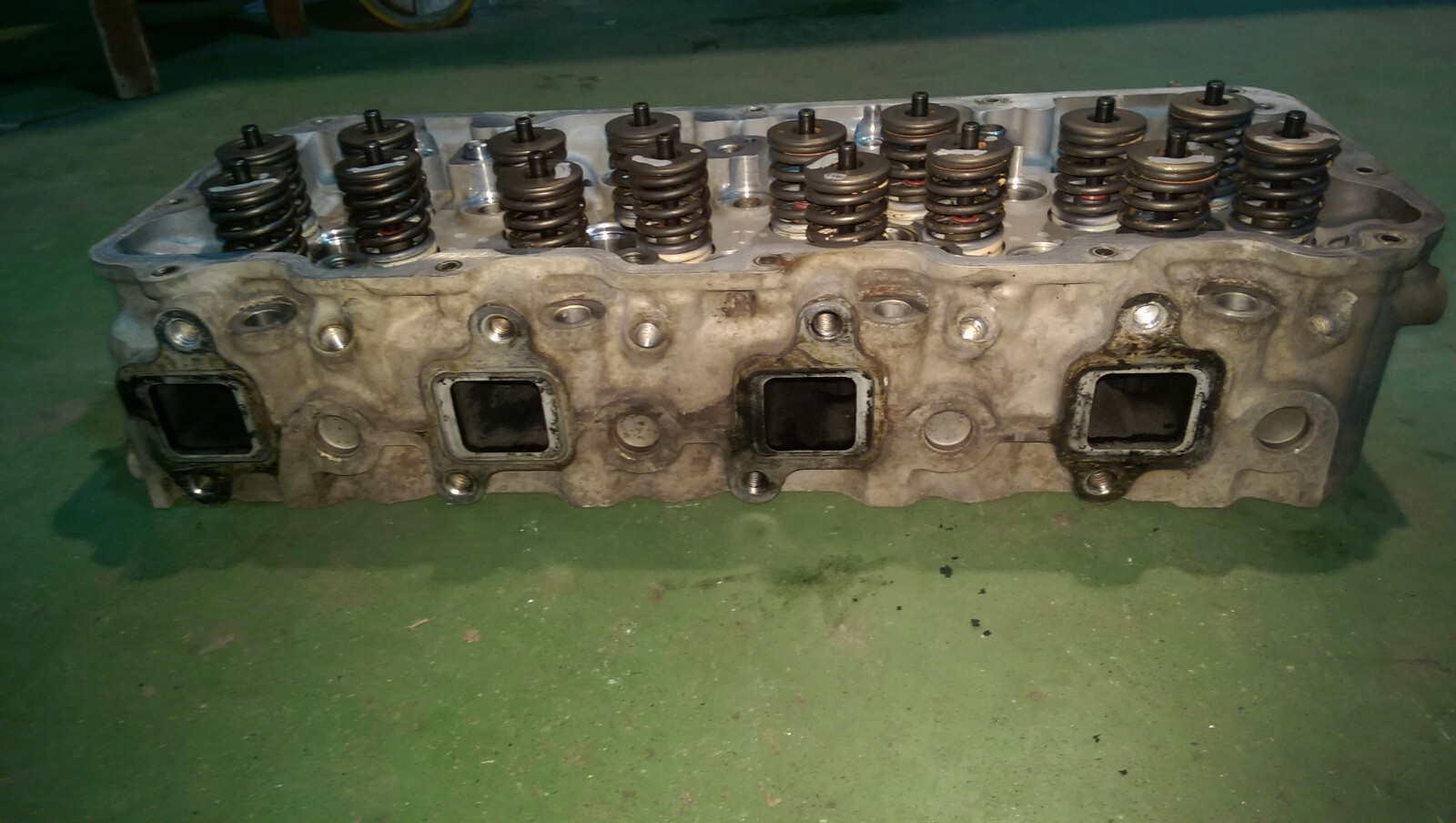 97779578 97320788 01-04 2001-04 LB7 DURAMAX 6.6 6.6L LH Drivers CYLINDER HEAD - Picture 11 of 12