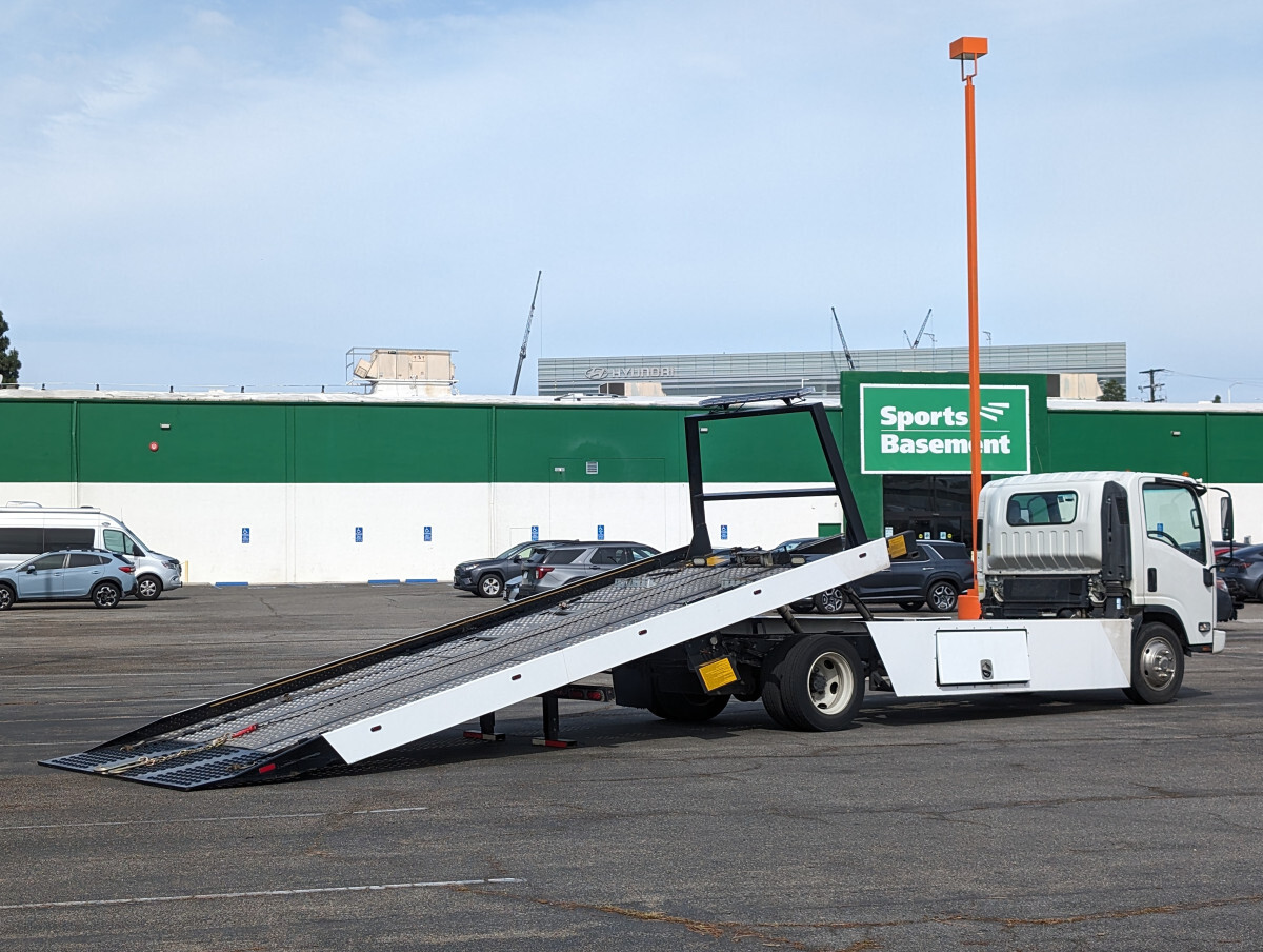 2021 Isuzu NRR 21FT Bed Tow Truck DIESEL 44989 Miles 5.2L I-4