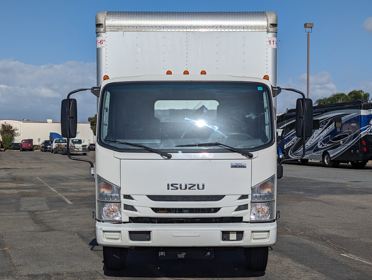 Owner 2022 Isuzu NPR XD 16FT Box Truck With Liftgate DIESEL 61868 Miles 5.2L I-4