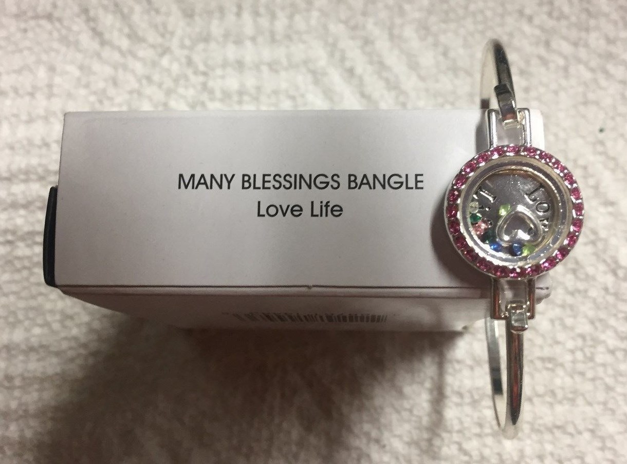 New & Boxed Avon Silver Tone Many Blessings Bangle Bracelet Jewelry Love Life