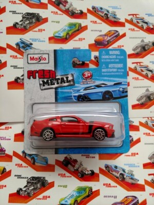 Maisto Red Mustang Boss 302