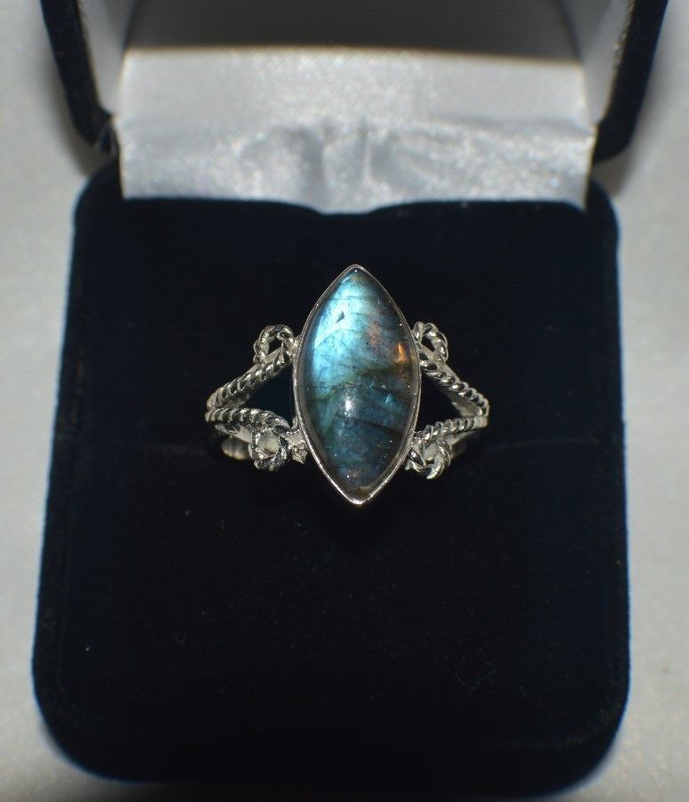 4.50 CT NATURAL Genuine Blue Fire Labradorite .925 Sterling Silver Ring