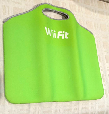 Nintendo Wii Fit Balance Board Travel Carry Bag Green/White Rubberized Foam VTG