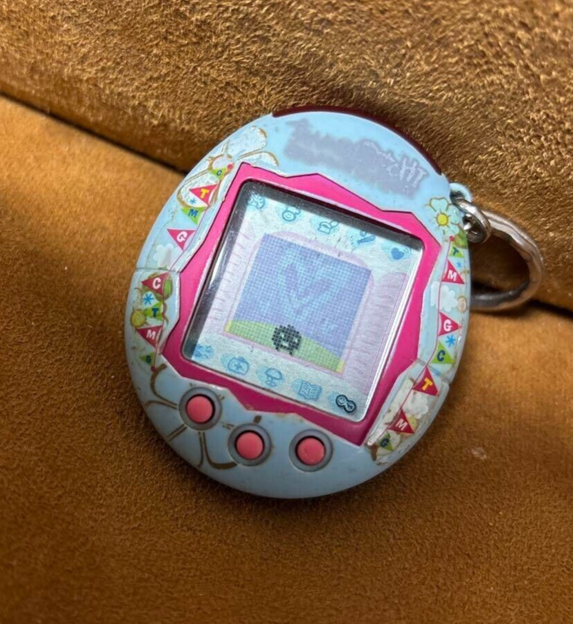 Bandai Tamagotchi Connection V2 English Ver. | eBay