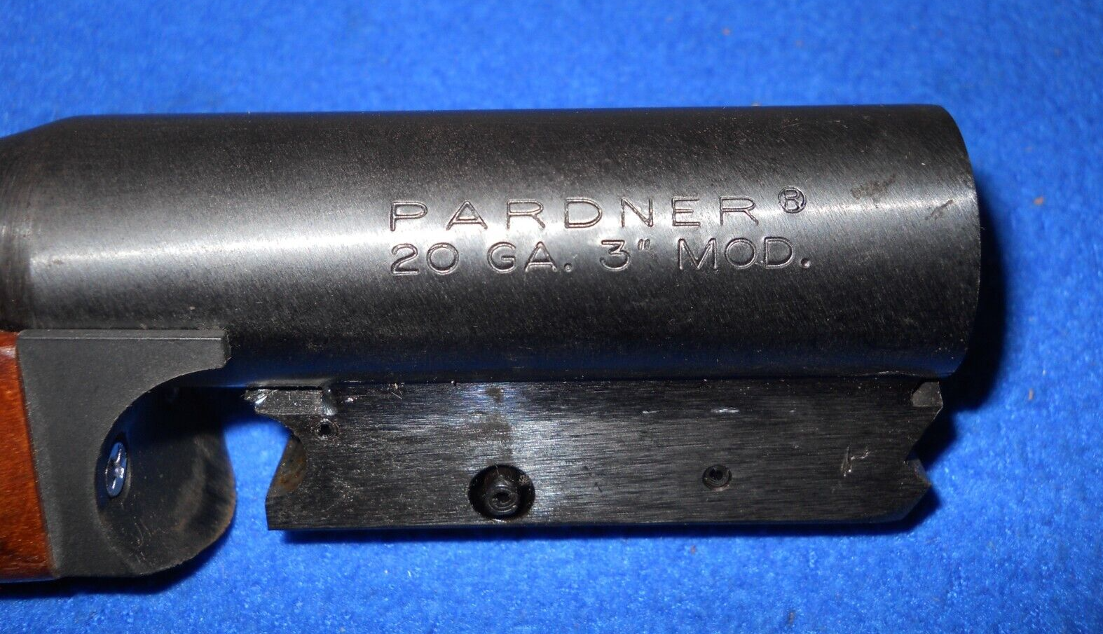 NEF PARDNER  Model SB 20GA H&R TOPPER 22" BARREL & WOOD FOREND 3" MOD #CL570