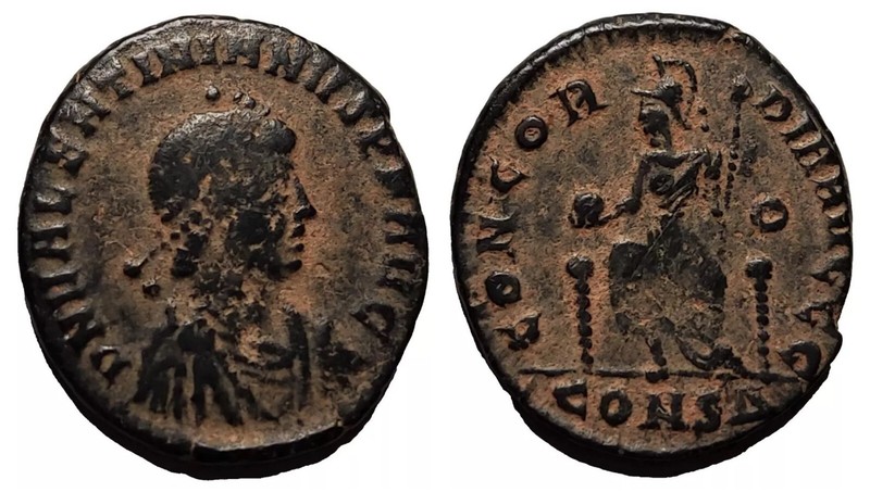 Nummus De Valentinien Ii / (379-383) / 