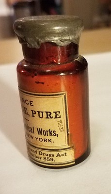 Antique Lead Oxide Chemical Medicine Sealed Bottle Medical Antacid Rare Vtg Atq