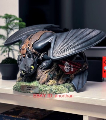 Beast Kingdom How to Train Your Dragon Night Fury Toothless Figure Statue Stock