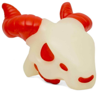 Colus GID Red Numb Skull - MyPlasticHeart Exclusive - Numbskull - Edition of 25