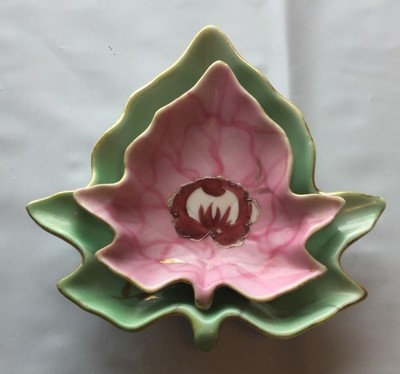 Vintage UCAGCO China Hand Painted Gold Trim Stackable Leaf Dish Set Japan