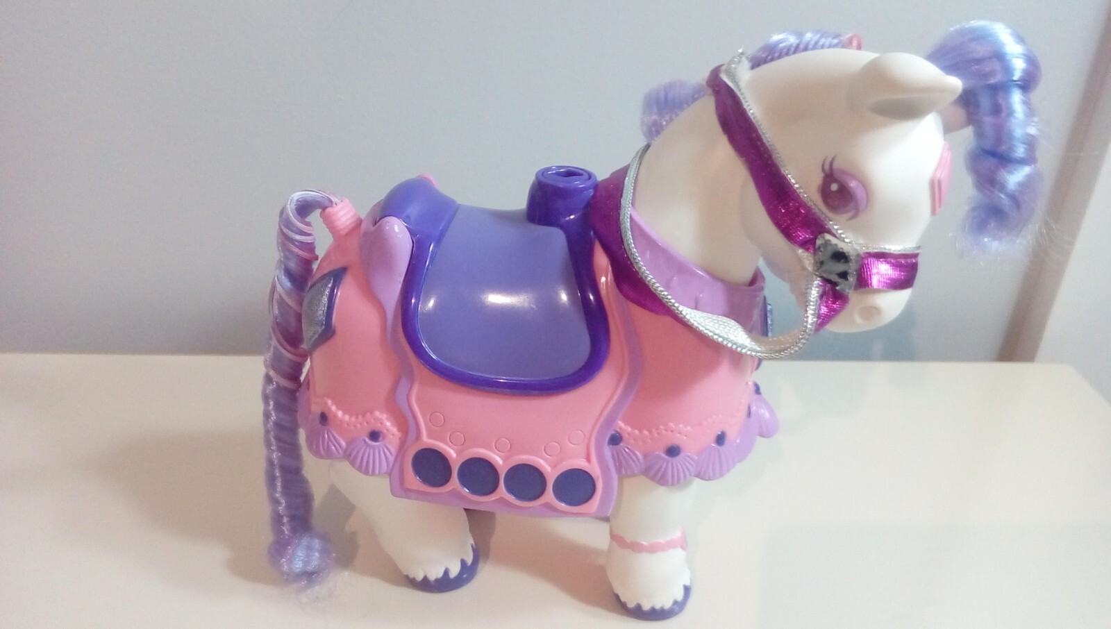 Vintage Tonka Keypers Diamond Horse pink & purple beautiful condition bridle