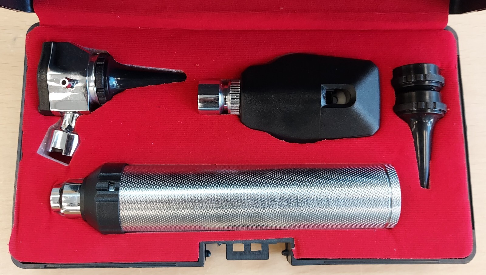 Otoscope and Ophthalmoscope Set with case