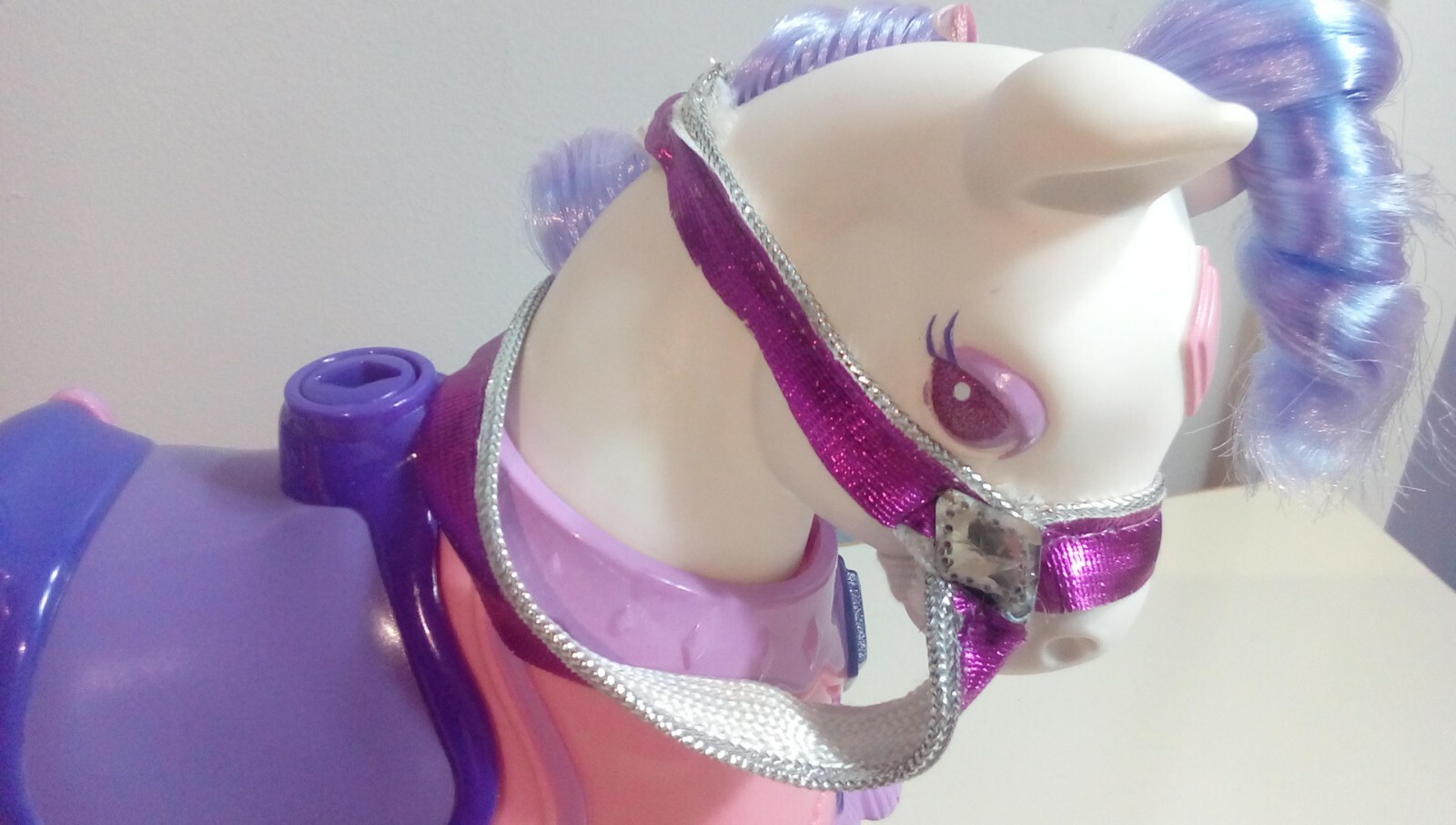 Vintage Tonka Keypers Diamond Horse pink & purple beautiful condition bridle