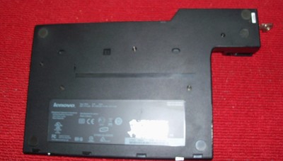 LENOVO THINKPAD LAPTOP  DOCKING STATION TYPE 2504 WITH KEY 42W4633 42W4632