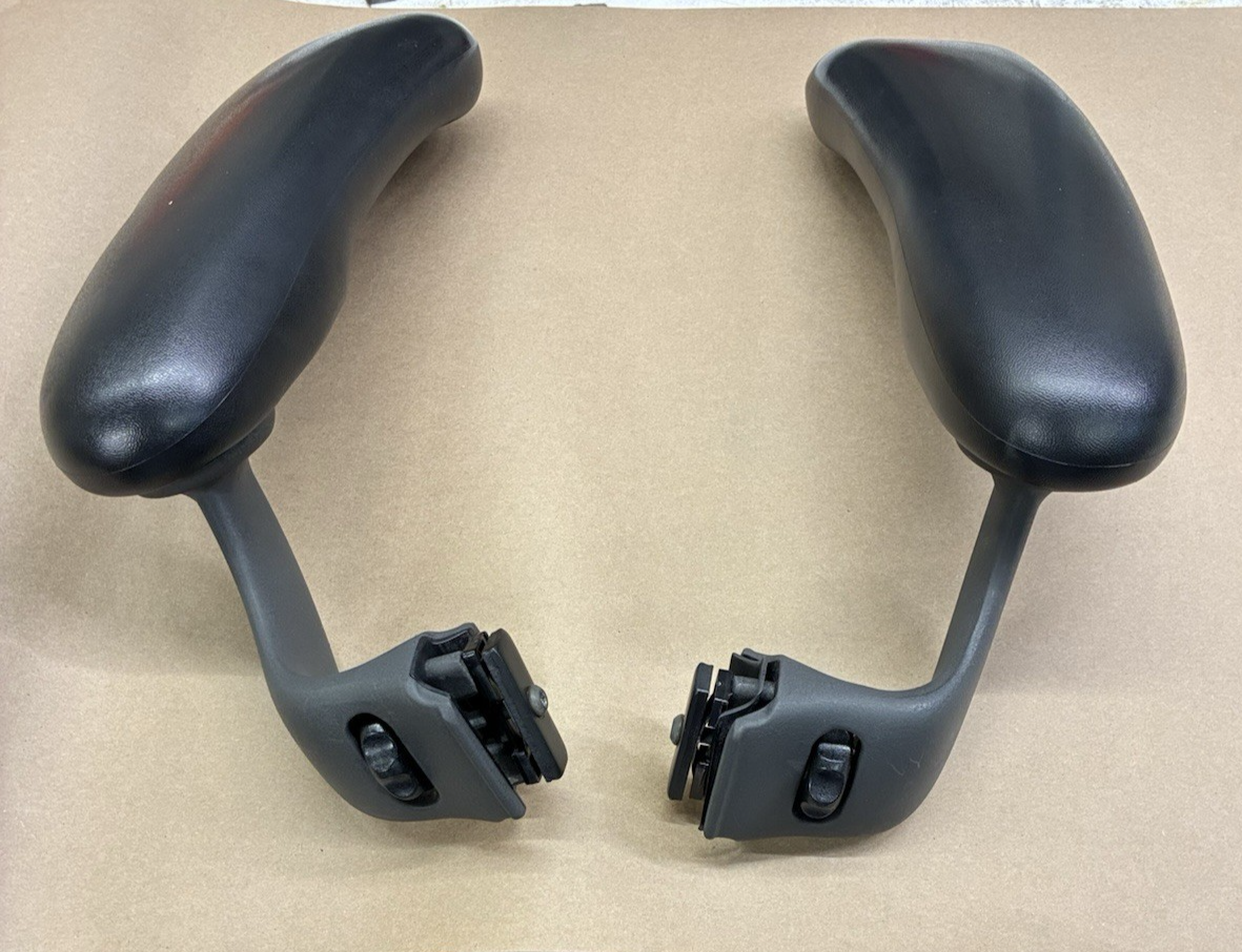 Herman Miller Aeron Chair Adjustable Arm Rests (L&R Sides) w/ Pivot In/Out