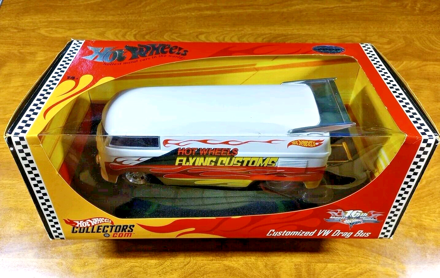 Hot Wheels RLC 16th Collectors Convention 1:18 Customized VW