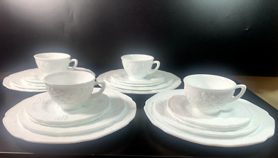 Indiana Colony Harvest Grape Milk Glass - Set of four 5-piece place settings