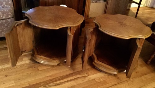 Vintage 1967 Thomasville Pair Of End Tables Country French Collection Solid Oak