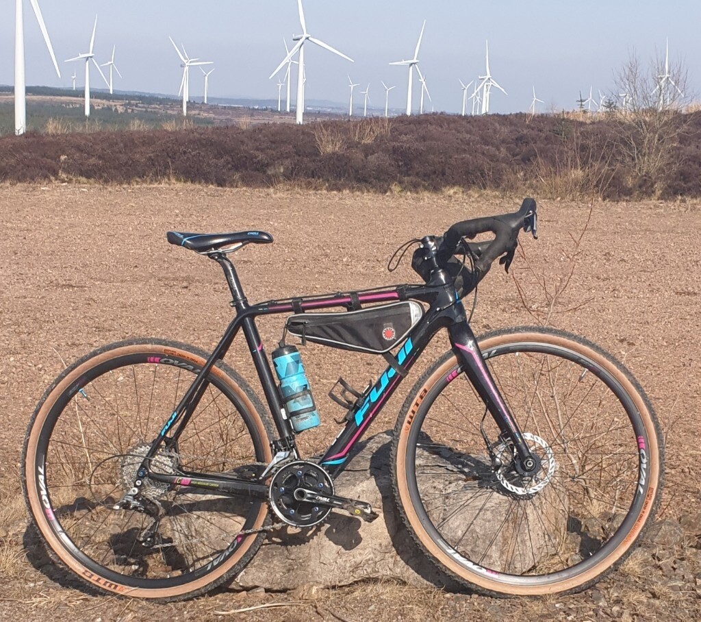 Fuji Altamira CX1.5 Medium frame gravel bike for sale in Carluke