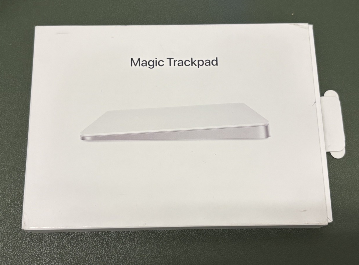 Apple Magic TrackPad White Multi-Touch Surface (USB-C) 2024