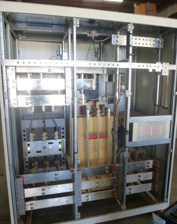 Powerware 2000A System Bypass switchgear SBM261621011111 2000A CH SPB65