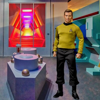1/6 Star Trek Engineering Room Backdrop 15''x15'' - Ideal for 1/6 Kirk Spock QMx