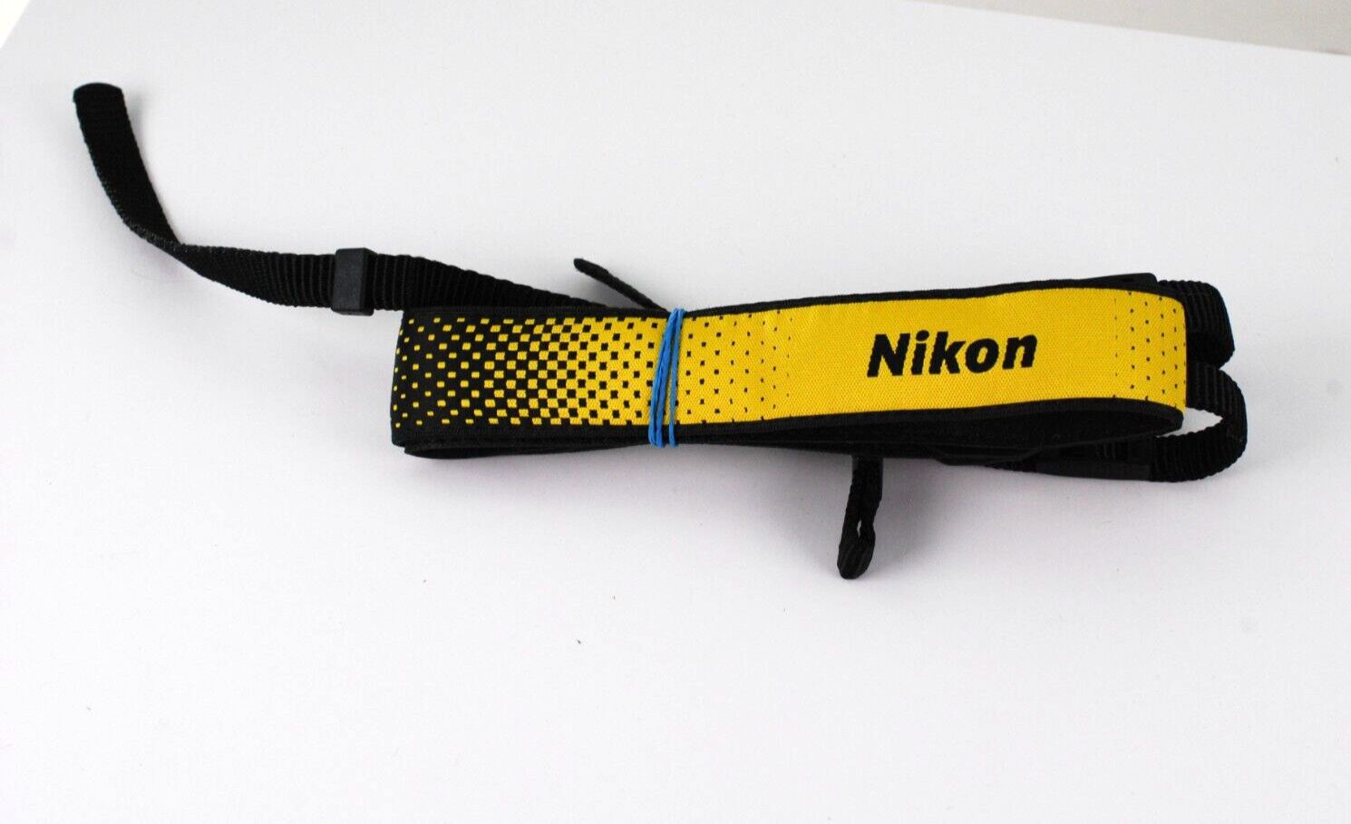 CHINON フィルムカメラ ブラック ケース ストラップ 昭和 レトロ ROCK'N ROLL ＜ザ・モノクローム | The Monochrom＞ロック