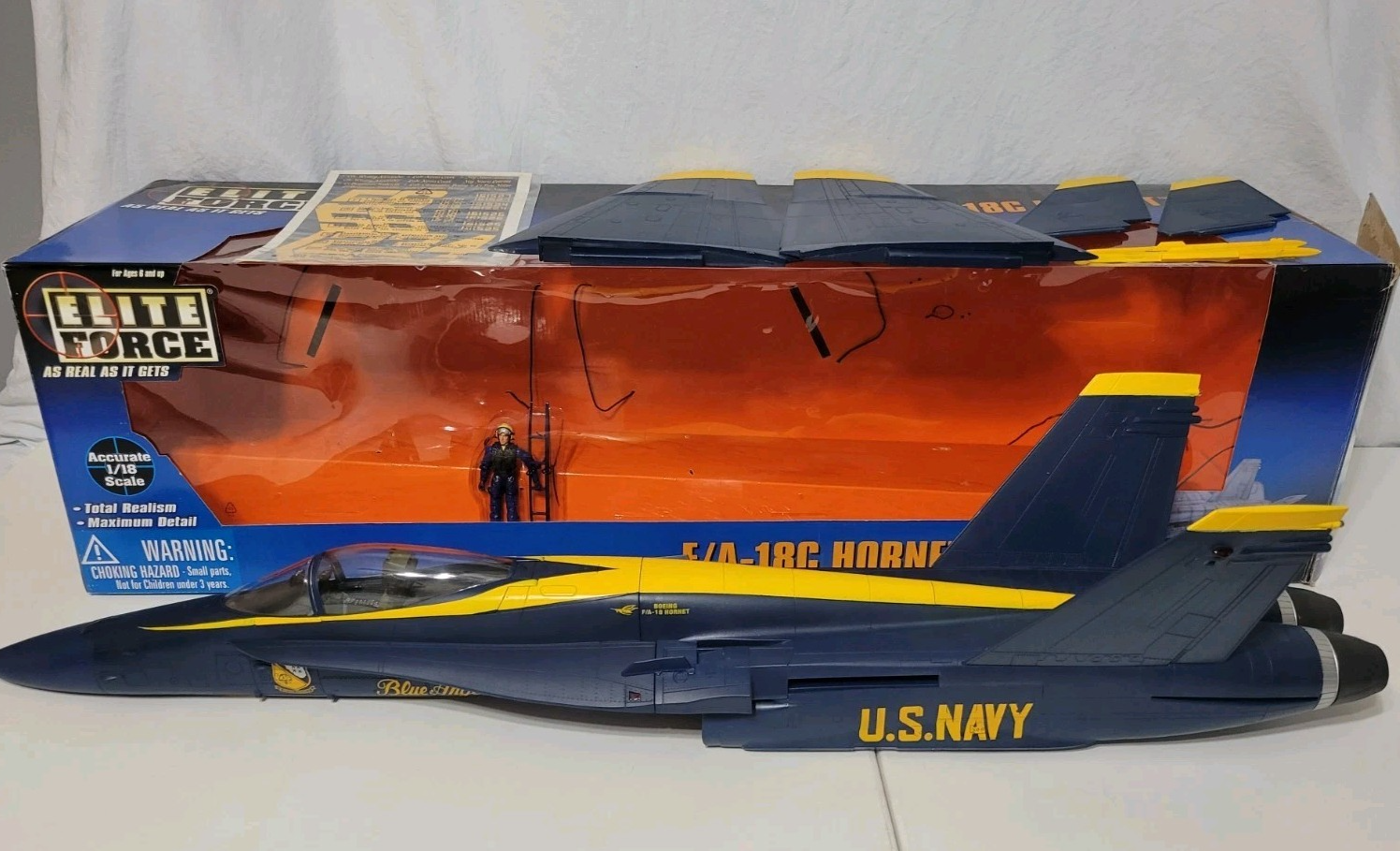 ELITE FORCE 1/18 F/A-18 戦闘機 エリートフォース bbi BBI Elite Force 1:18 F/A-18C Hornet Blue Angels Model