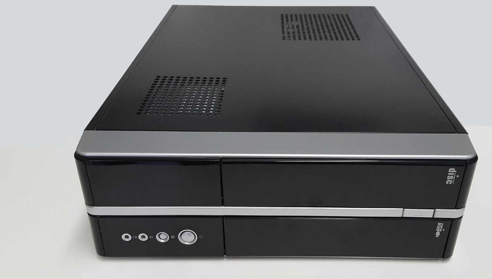 Windows 98/XP Retro Gaming PC -ATI x600, 128GB SSD, 1GB Ram