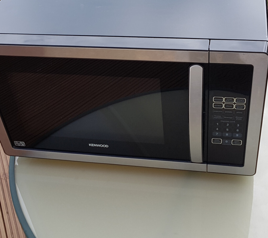 KENWOOD K25MSS11 Solo Microwave Black & Stainless Steel in Poole
